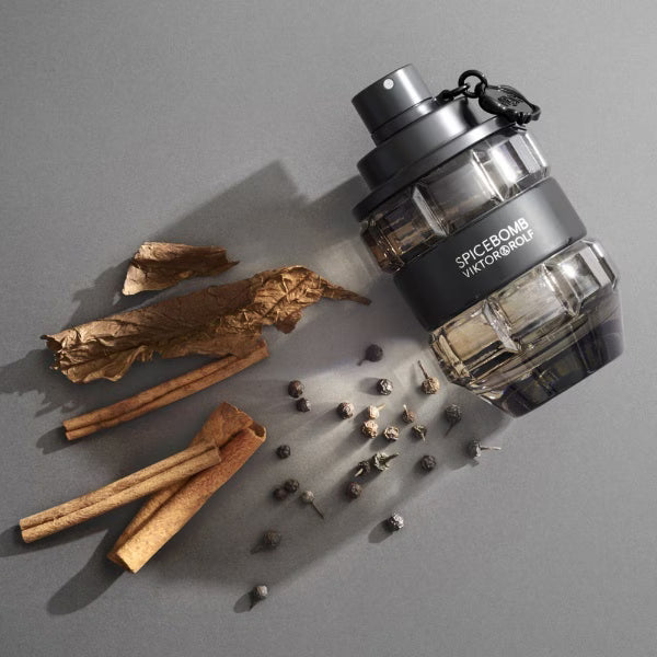 Viktor Rolf Spicebomb Eau de Toilette 90ml (British brand)