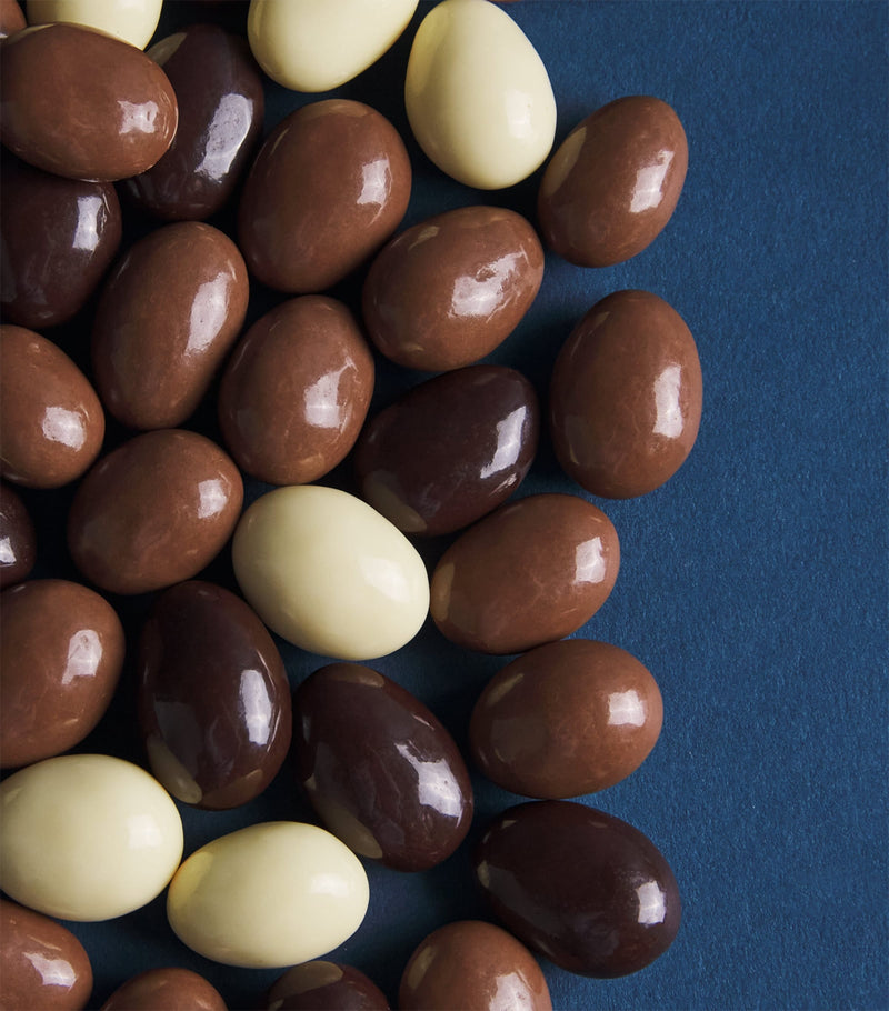 Harrods mixed chocolate almonds 325g, UK version