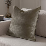 Paoletti velvet cushion 2 pack 55x55 cm, UK version