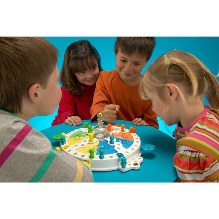 Hasbro Frustration board game with pop-o-matic dice, UK version