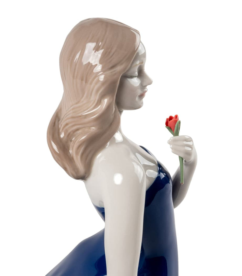 Lladró porcelain rose ball sculpture, imported from the UK