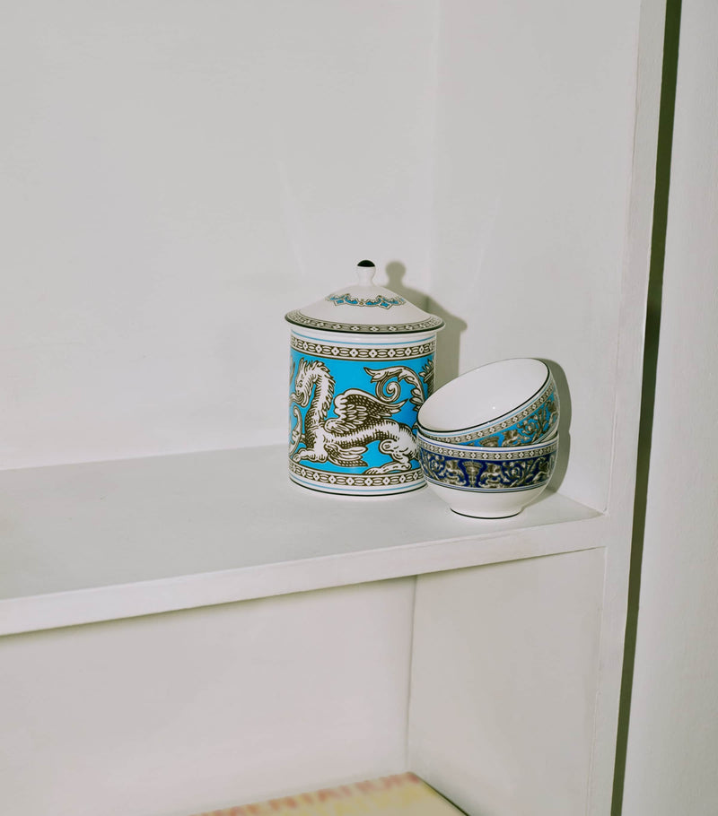 Wedgwood Florentine Turquoise scented candle 800g (British brand)