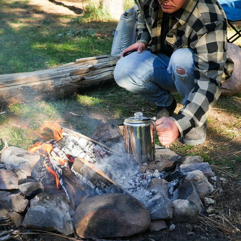 Alpine Mountain Gear percolator set with four carabiner mugs, UK version