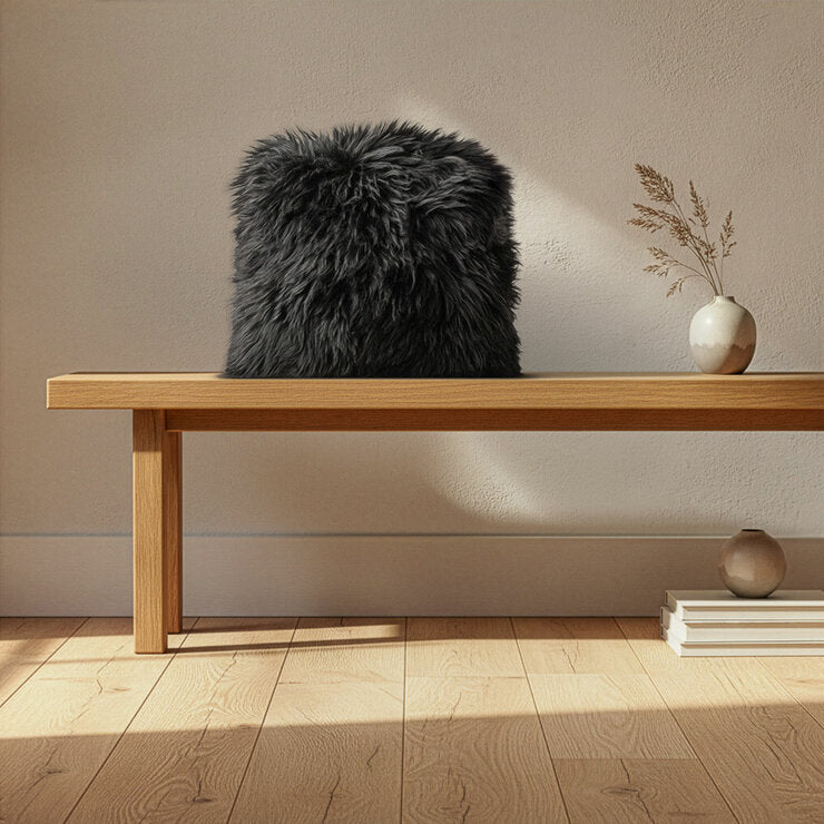Bowron sheepskin cushion black 35x35cm, UK version