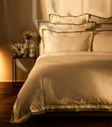 Harrods Super King Flat Sheet with Egyptian Cotton and Contrasting Trims, 270cm x 300cm- Buy online at McGrocer