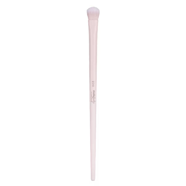 Studio London crease makeup brush imported from the UK (British brand)