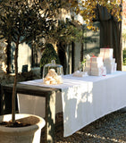 Le Jacquard Français Tivoli Damask tablecloth 175cm x 320cm, UK version