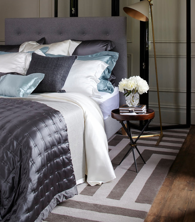 Gingerlily silk flat sheet super king 280cm x 310cm (British brand)