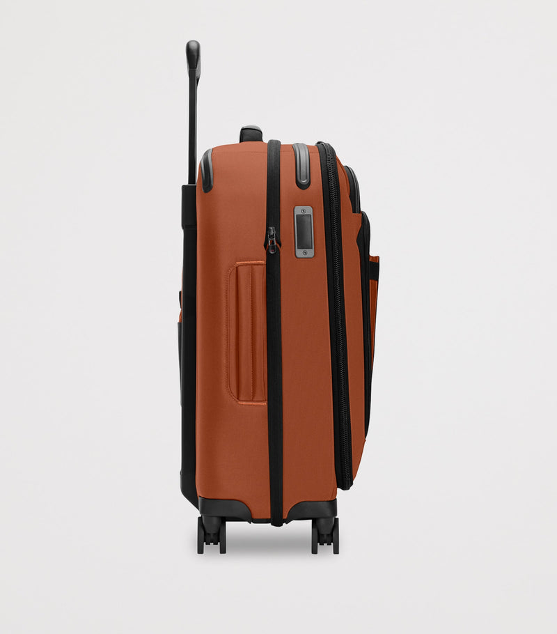 Briggs & Riley carry-on spinner suitcase ZDX Essential 56cm - British product