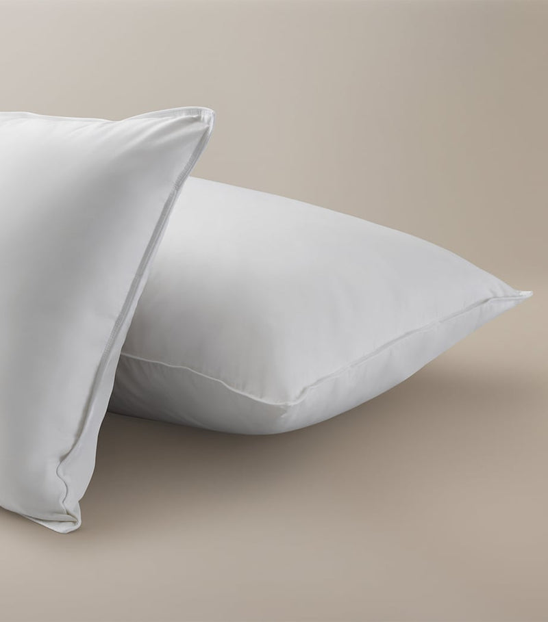 Savoir medium goose down-feather pillow 50cm x 75cm (British brand)