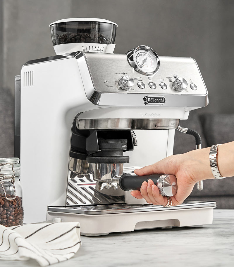 De'Longhi La Specialista Arte coffee machine, UK version