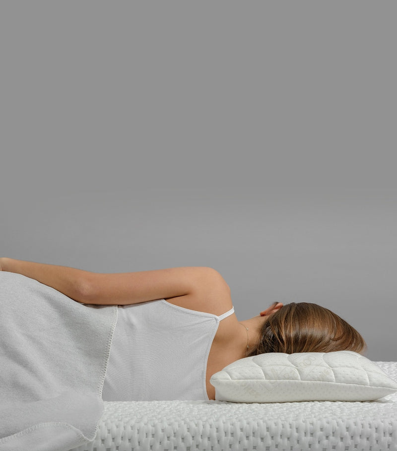 Colunex cotton anatomical pillow with bamboo aloe vera cover, 37cm x 54cm - British product