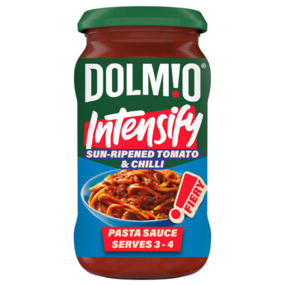 Dolmio fiery sun-ripened tomato and chilli pasta sauce 400g - British product
