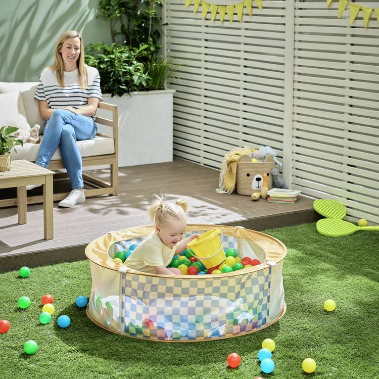 Chad Valley blue ball pit with carry bag, imported from the UK