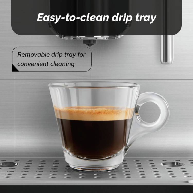 Smeg Bean to Cup Coffee Machine BCC12BLMUK, UK version