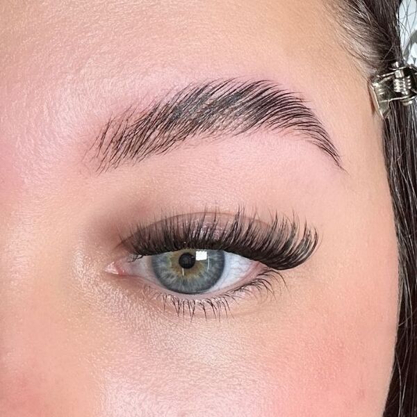 Space Baby Heartbreaker false eyelashes pre-mapped (British brand)