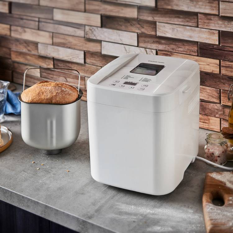 Russell Hobbs Compact Classics breadmaker 27260, imported from the UK