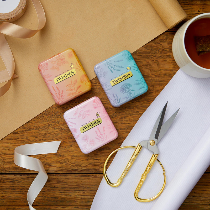 Twinings Pocket Tin Gift with 4 tea bags, UK version