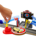 Disney Cars Piston Cup speedway set Lightning McQueen (British brand)