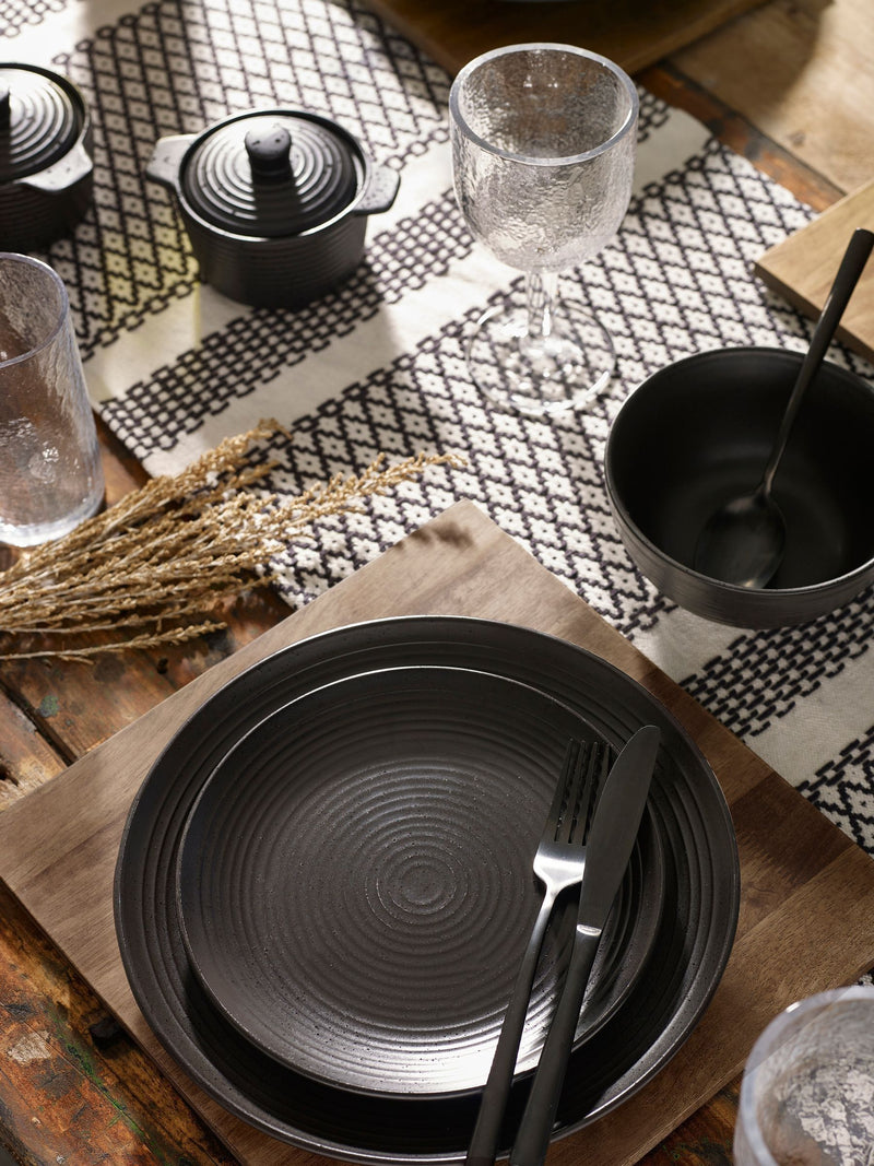 Black Bronx 12 piece dinner set - British product