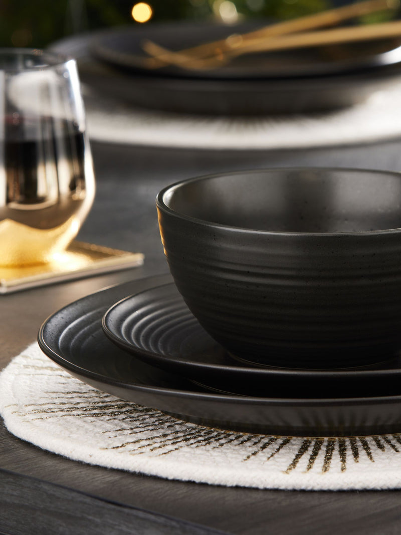 Black Bronx 12 piece dinner set - British product