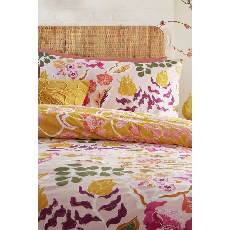 furn Protea Abstract Floral Pink bedding set Superking (British brand)