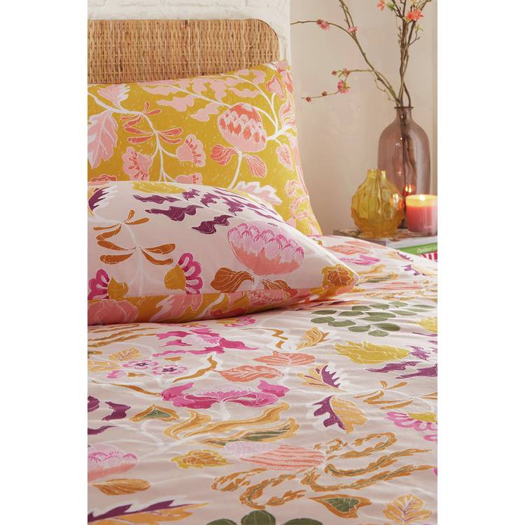 furn Protea Abstract Floral Pink bedding set Superking (British brand)