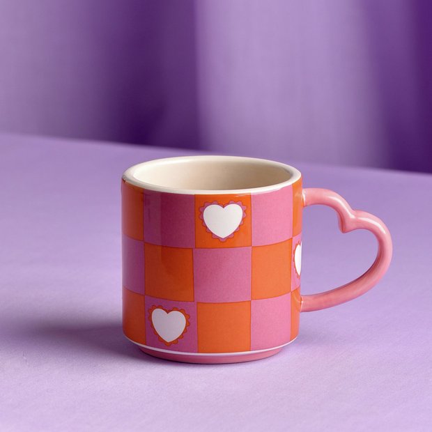 Raspberry blossom chequer heart stoneware mug 275ml, UK version
