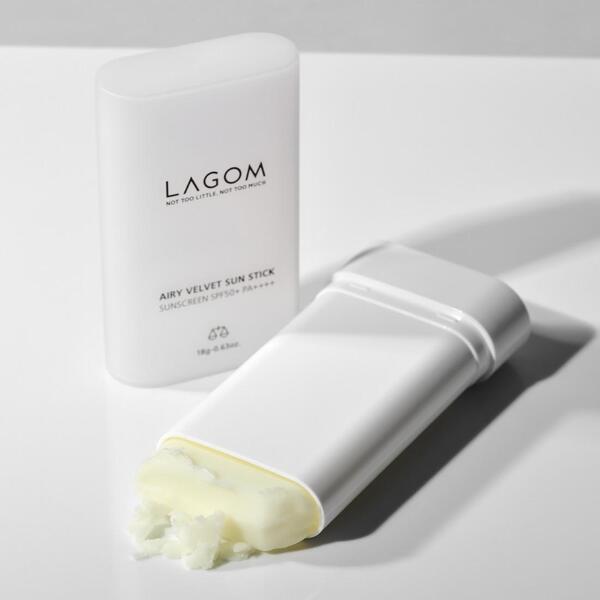 Lagom Airy Velvet Sun Stick SPF50 18g, UK version