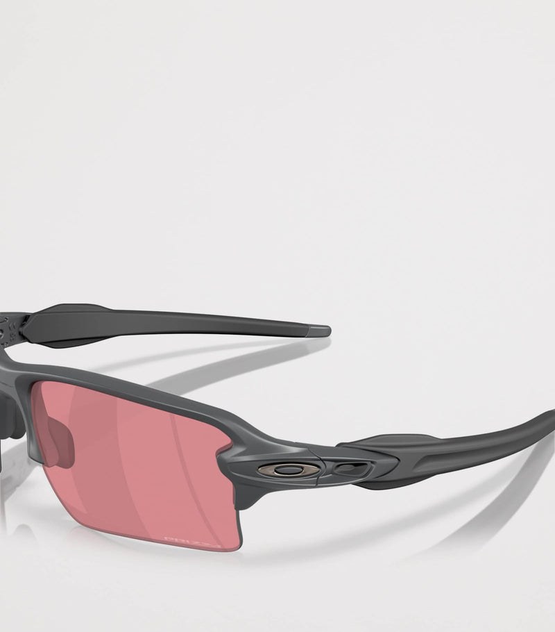 Oakley Flak 2.0 XXL sunglasses with Prizm Golf lenses (British brand)