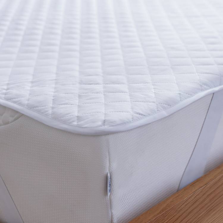 Habitat Supersoft mattress protector single (British brand)