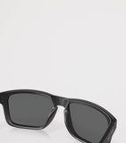 Oakley Holbrook square polarized sunglasses (British brand)