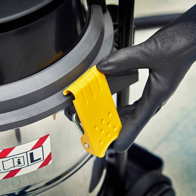 Vacmaster L Class wet dry vacuum 30L, imported from the UK