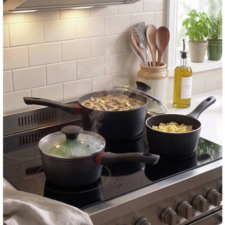 Salter 3-piece saucepan set with thermo collar, UK version