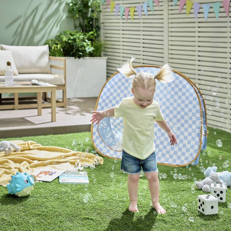 Chad Valley fish bubble machine portable toy, UK version