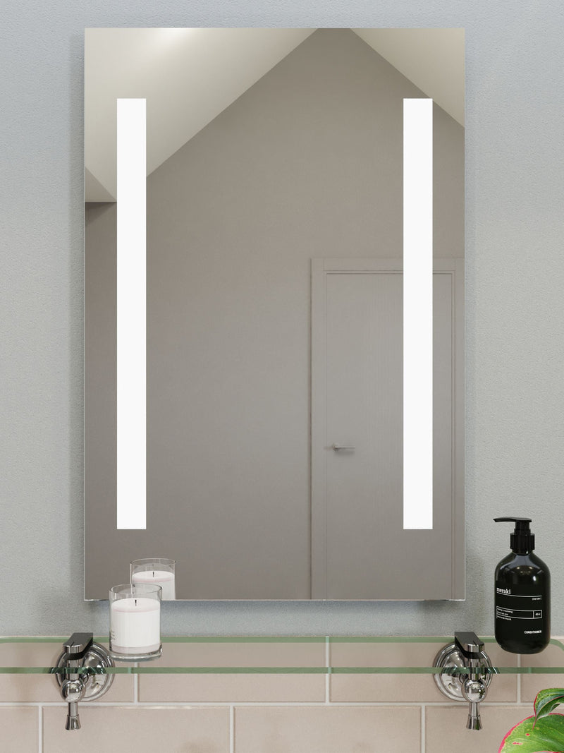 Croydex Thornton illuminated mirror 600x400mm - British product