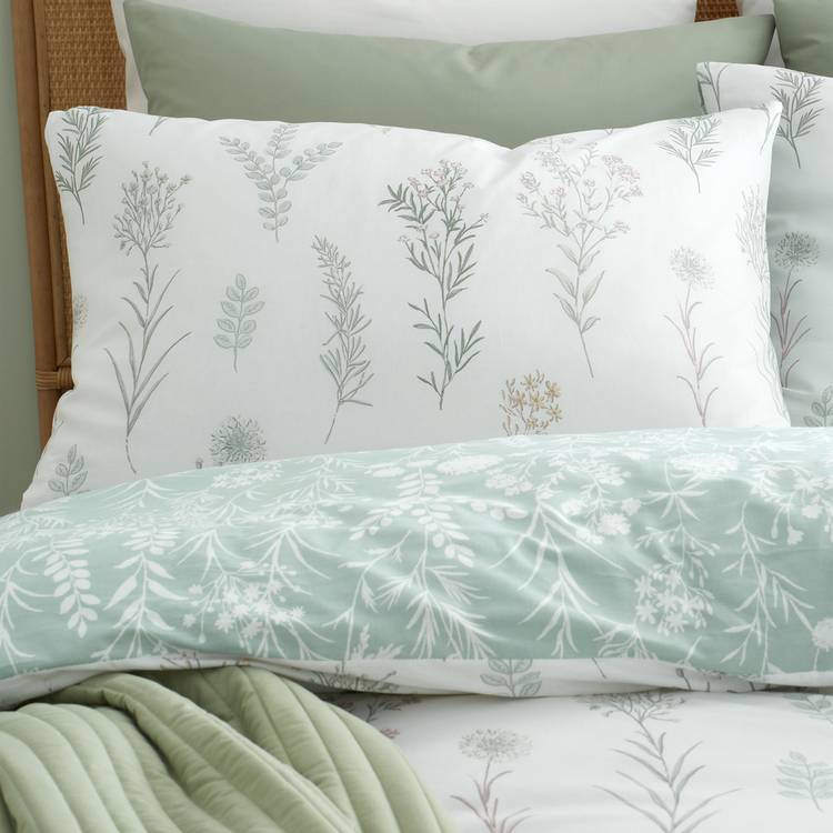 Bianca Cotton wild flowers white bedding set super king, UK version