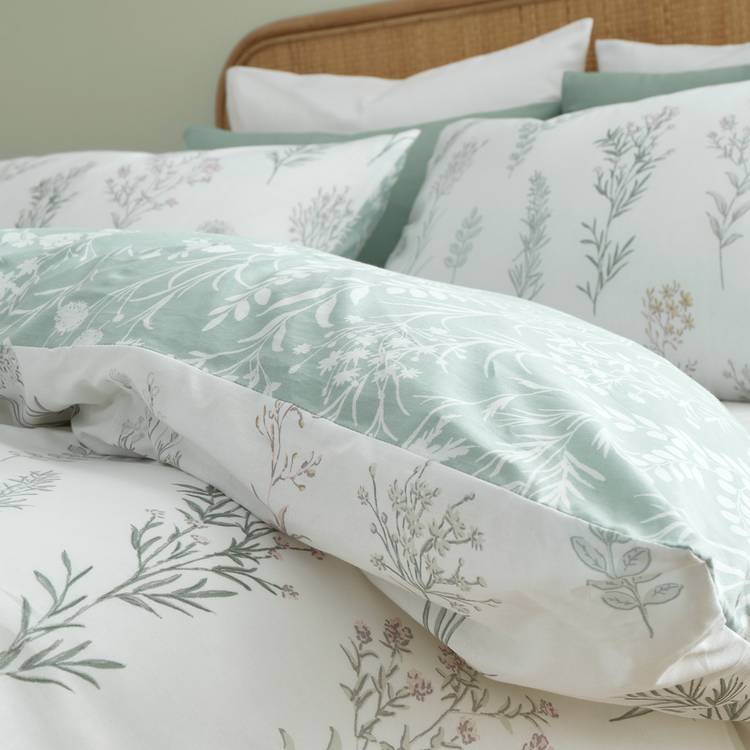Bianca Cotton wild flowers white bedding set super king, UK version