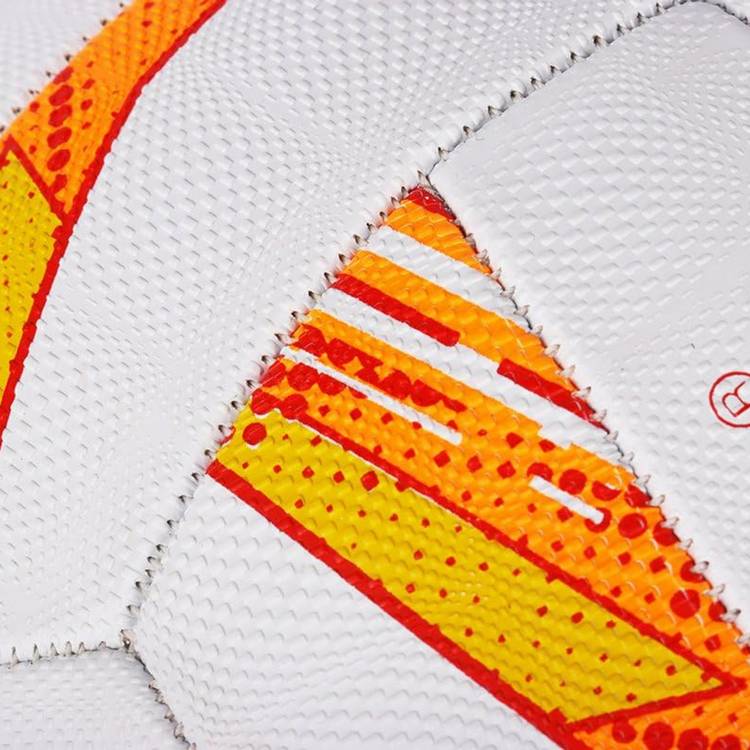 Molten Dynamite netball Size 5, imported from the UK