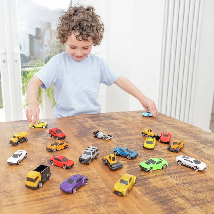Teamsterz Street Machines 20-pack, imported from the UK