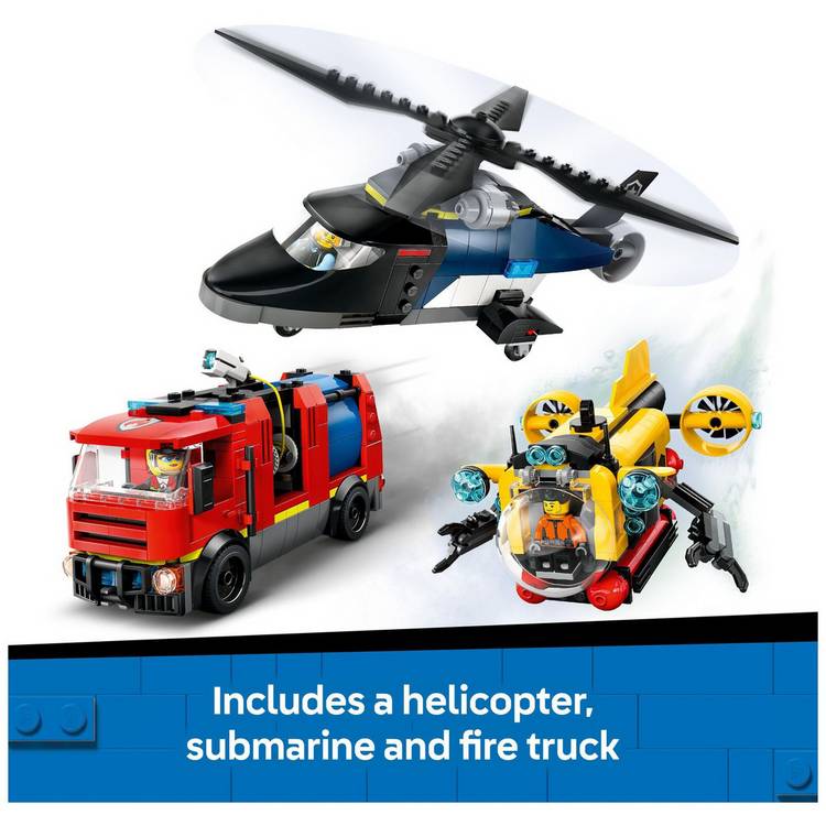 LEGO City Remix set helicopter fire engine submarine 874 pieces, imported from the UK