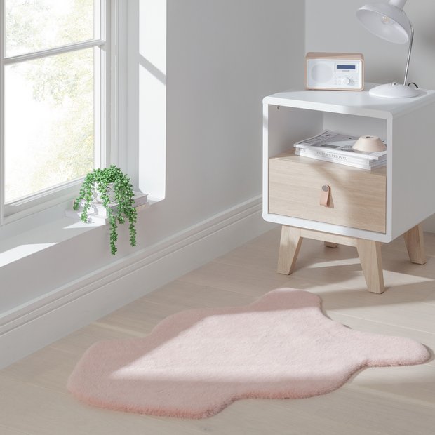 Hbaitat blush faux fur shaggy rug 60x90cm, imported from the UK