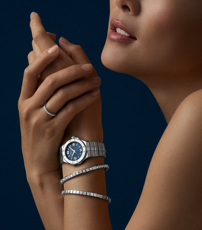 Chopard Ice Cube white gold diamond bracelet (British brand)