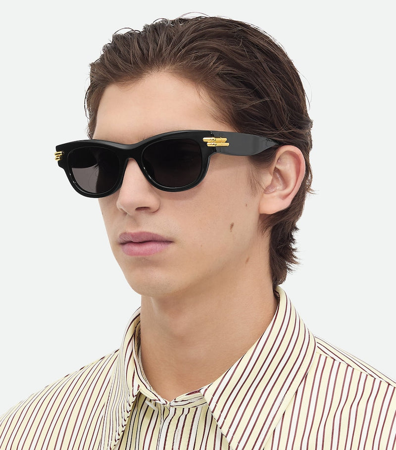 Timeless Gold-Tone Sunglasses with Recycled Acetate Frame