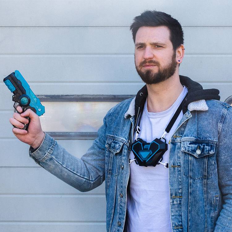 Menkind 2 player laser game set (British brand)