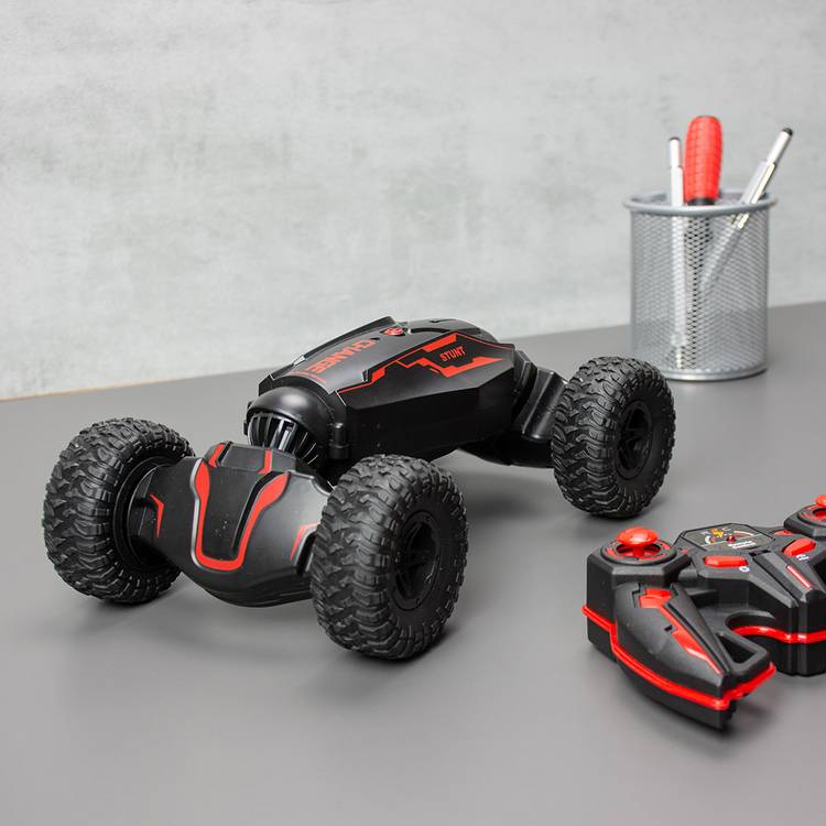 Menkind RED5 all terrain stunt car white, UK version