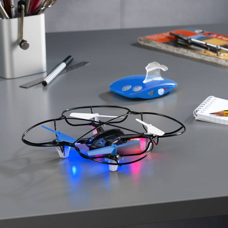 Menkind RED5 motion control quadcopter Blue Edition, UK version