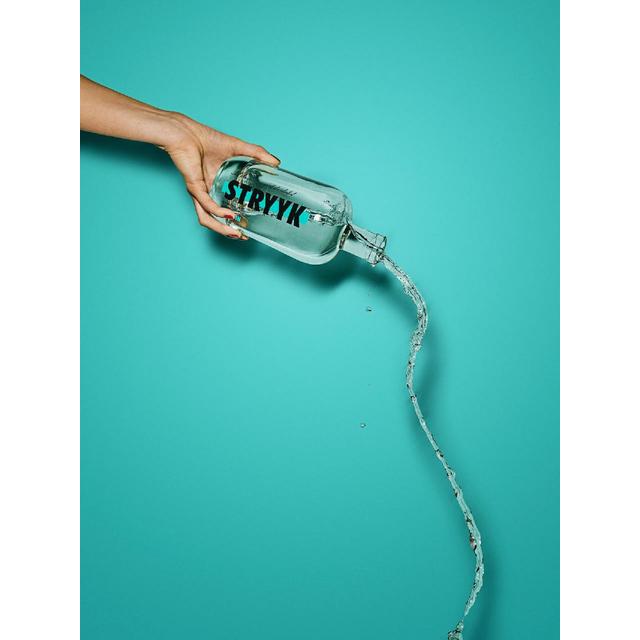STRYKK Not Gin 0% 70cl GOODS M&S