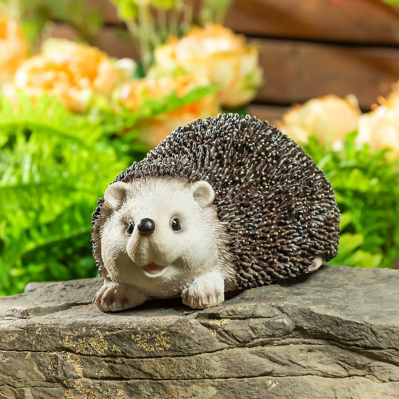 Evergreen hedgehog family statues polystone, imported from the UK