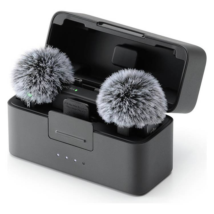 DJI Mic Mini wireless microphone system with charging case (British brand)